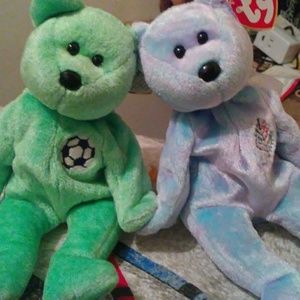 Kicks the Original beanie baby plus his parter